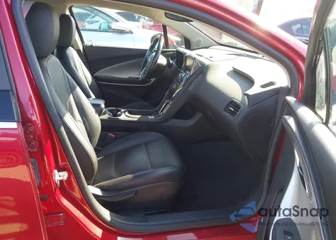 2015 Chevrolet Volt z USA, uszkodzony, nr VIN 1G1RB6E41FU137314